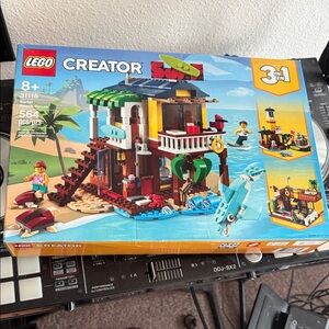 LEGO Creator 3-in-1 Beach Adventure Set - Red, Blue, Green